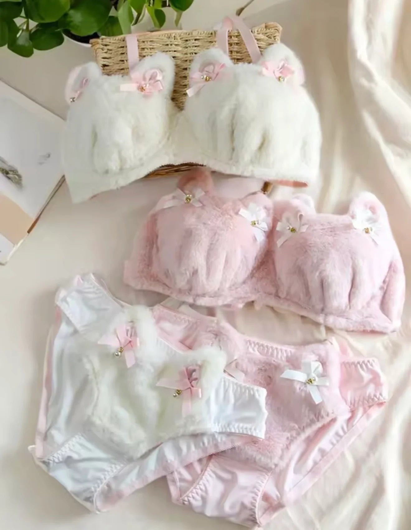 Zeniyra Plushies